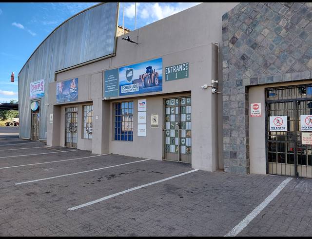 3,569M² BUSINESS CENTRE FOR SALE IN FUTURA INDUSTRIAL